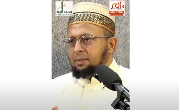 Ustadz Abdullah Hadrami